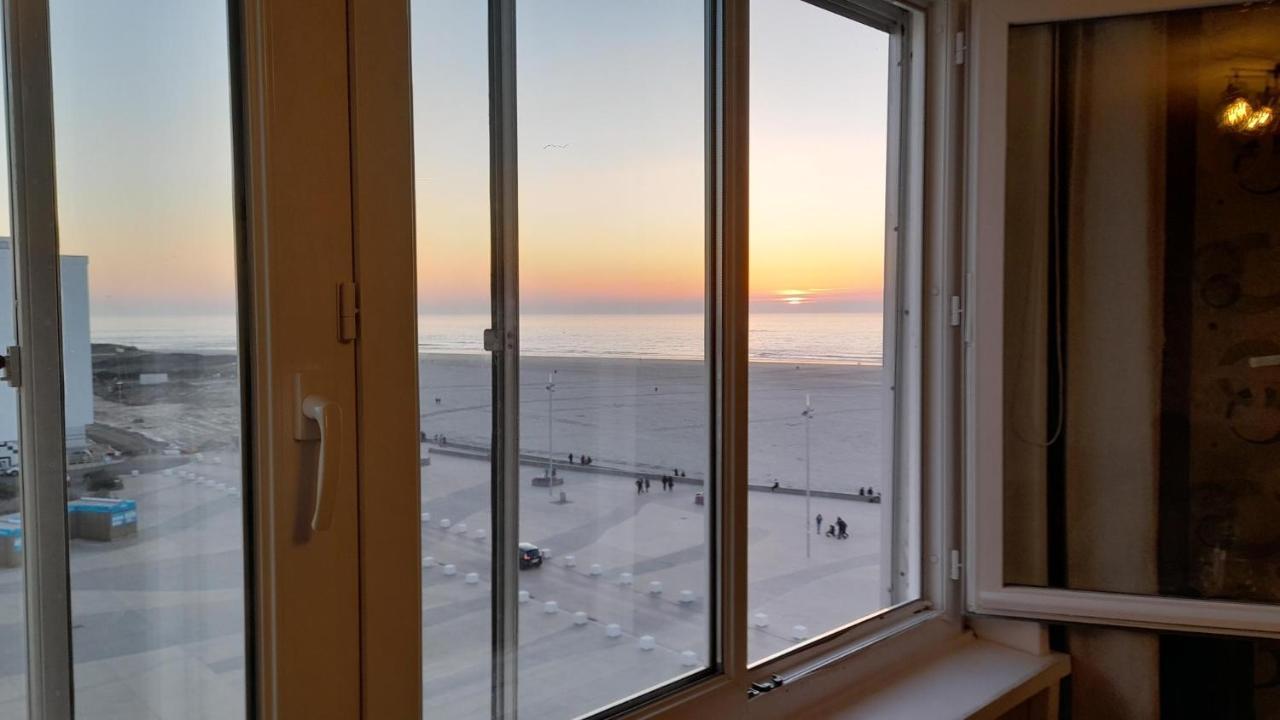 Berck: Front De Mer Avec Vue Sur La Plage Exterior foto